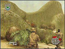 Jeden ze snajperów ukrywa się na ukazanym na screenie podwyższeniu - Artillery Hill (1) | Misja 07 | ShellShock Nam 67 - ShellShock: Nam 67 - poradnik do gry