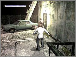 Podejdź do pobliskich drzwi - Świat budynków (1) | Etap 5 w Silent Hill 4 The Room - Silent Hill 4: The Room - poradnik do gry