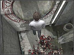Wejdź do damskiej toalety i skorzystaj z tamtejszej dziury, wpierw zabijając kilka robali - Dworzec po raz drugi (1) | Etap 8 w Silent Hill 4 The Room - Silent Hill 4: The Room - poradnik do gry