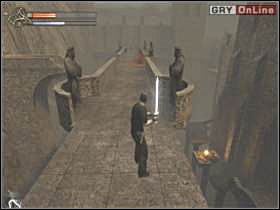 Przejdź trochę dalej i obejrzyj animację - 08 - Ruiny zamku II cz.3 - Shade: Gniew Aniołów - poradnik do gry