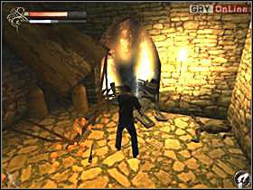 Teraz wystarczy tylko pokonać rycerza w zbroi (lewy obrazek), podnieść pochodnię i ją podpalić, a następnie podpalić nią skrzynki blokujące drogę, widoczne na prawym obrazku - 09 - Płonące miasto cz.3 - Shade: Gniew Aniołów - poradnik do gry