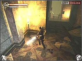 Po animacji pozbieraj trzy magiczne łzy leżące obok ołtarza, a potem wyjdź z sali i skręć w prawo - 11 - Świątynia w Nekropolis cz.1 - Shade: Gniew Aniołów - poradnik do gry