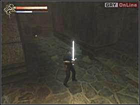 Lewy obrazek pokazuje trzy magiczne łzy, są one ukryte pod murem, za pagórkiem, w rogu - 12 - Pajęcze gniazdo cz.1 - Shade: Gniew Aniołów - poradnik do gry