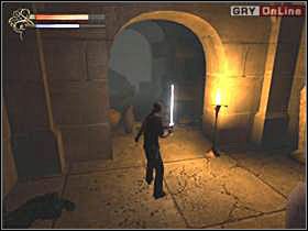 Biegnij korytarzem, pokonując przeciwników (mumia, strażnik z mieczem i strażnik z halabardą) - 21 - Pola pokoju cz.1 - Shade: Gniew Aniołów - poradnik do gry