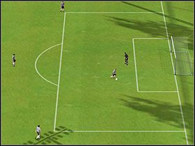 4 - Markowanie strzału | Klawiszologia | FIFA Football 2005 - FIFA Football 2005 - poradnik do gry