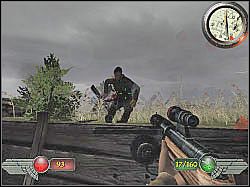 Rosjanie, z którymi uda Ci się skontaktować poproszą Cię o to, abyś oznaczył znajdujące się w okolicy ogromne działo, a to dlatego, iż w najbliższych minutach planowany jest spory nalot - Okopy (3) | Misja 3 | Mortyr 2 For Ever - Mortyr 2: For Ever - poradnik do gry