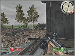 Niedaleko szopy zatrzyma się ciężarówka, z której wybiegnie spora grupka żołnierzy - Zatrzymaj ich! (2) | Misja 4 | Mortyr 2 For Ever - Mortyr 2: For Ever - poradnik do gry