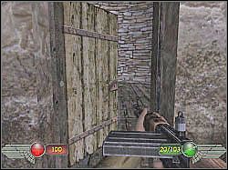 Po wyeliminowaniu wszystkich żołnierzy skieruj się na koniec korytarza i otwórz widoczne na screenie drzwi - Monastyr (3) | Misja 8 | Mortyr 2 For Ever - Mortyr 2: For Ever - poradnik do gry