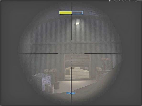 Jak już Ci się to uda, to pozostaje Ci spojrzeć na hangar przez celownik optyczny i zidentyfikować go naciskając i trzymając klawisz use - Assault (1) | SF Recon | Americas Army Special Forces - Americas Army: Special Forces - poradnik do gry