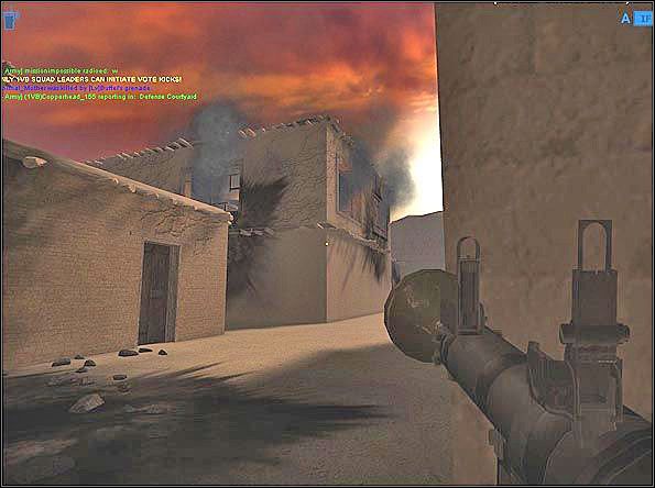 Stojąc nieopodal punktu B z RPG możesz asekurować kolegów, a gdy atakujący przełamią obronę i zaczną fotografować skrzynie możesz wystrzelić pocisk z RPG i zabić wszystkich, którzy będą znajdować się w budynku, w którym mieszczą się skrzynie z bronią - Defense | SF Village | Americas Army Special Forces - Americas Army: Special Forces - poradnik do gry