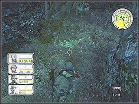 Można nawet zabić po cichu kogoś tak jak na zdjęciu - Misja 8 The Sacred Statue [01] - Conflict: Vietnam - poradnik do gry