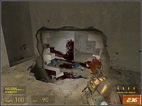 Po wyjściu na samą górę, skocz piętro niżej przez dużą wyrwę w podłodze (#234) - Anticitizen One (2) | Solucja Half-Life 2 - Half-Life 2 - poradnik do gry