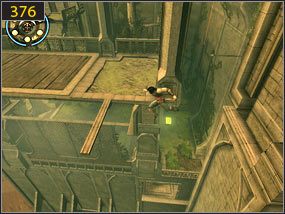 Z liny wskakujemy na drążek [375], potem gzyms na kolumnie i w końcu skaczemy na wystającą belkę [376] - Ogród - przeszłość | Druga wieża, Wodna Pani | Prince of Persia Dusza Wojownika - Prince of Persia: Dusza Wojownika - poradnik do gry