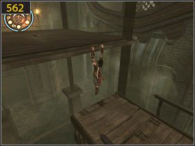 Następnie rozbijamy drzwi [561] i wspinamy się na wyższy poziom [562] - Mechaniczna wieża - przeszłość | Tron i maska | Prince of Persia Dusza Wojownika - Prince of Persia: Dusza Wojownika - poradnik do gry