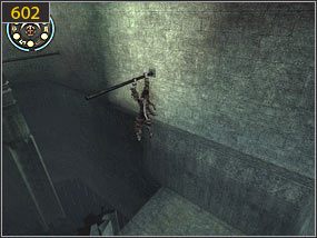 Tam pokonujemy kilka mrocznych stworów [601] i ubieramy maskę upiora, którym się staniemy - Święte jaskinie - teraźniejszość (2) | Twarz czasu | PoP Dusza Wojownika - Prince of Persia: Dusza Wojownika - poradnik do gry