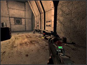 1 - 29 - Abandoned Equipment Center (3) | Solucja - Kroniki Riddicka: Ucieczka z Butcher Bay - poradnik do gry