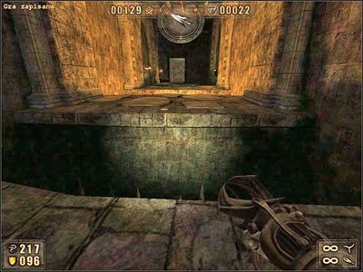 To w sumie trzy fosy do przeskoczenia - każda kolejna szersza od poprzedniej - 6.7 Koloseum cz.3 | Painkiller Battle Out of Hell - Painkiller: Battle Out of Hell - poradnik do gry