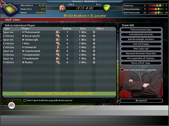 1 - W przerwie meczu | Podstawy rozgrywki | Total Club Manager 2005 - Total Club Manager 2005 - poradnik do gry