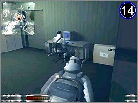 Gdy otworzysz bramę, biegnij do strażnika którego zabiłeś ze strzelby snajperskiej - widoczny jest na obrazku [13], choć mógł paść w innym miejscu, w zależności gdzie stał gdy do niego strzelałeś - Misja 1-A | Gorky 02 Aurora Watching - Gorky 02: Aurora Watching - poradnik do gry