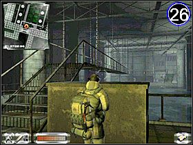 Teraz wejdź do hali - ukryj się najpierw w [25], potem w [26] tak, abyś mógł zabić czwórkę przeciwników (po dwóch po obu stronach) - Misja 8-A cz.3 | Gorky 02 Aurora Watching - Gorky 02: Aurora Watching - poradnik do gry