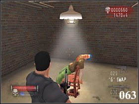 W sąsiednim pomieszczeniu jest masa wrogów (062) - 6.GNUCCI ESTATE cz.1 | The Punisher - The Punisher - poradnik do gry