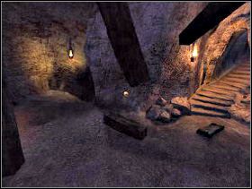 Skieruj się teraz w widoczne na screenie po lewej stronie zejście. - Kopalnia cz.1 | Dracula Zmartwychwstanie - Dracula: Zmartwychwstanie - poradnik do gry
