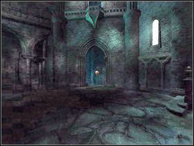 Wejdziesz do głównego holu w zamku. Dorko już nie pójdzie za Tobą. Wejdź w główne drzwi widoczne na screenie na wprost. - Zamek cz.1 | Dracula Zmartwychwstanie - Dracula: Zmartwychwstanie - poradnik do gry