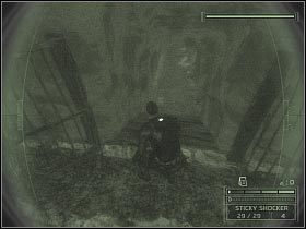 Ostrożnie zacznij posuwać się do przodu - Punta Blanco Lighthouse (3) | Peru | Tom Clancys Splinter Cell Chaos Theory - Tom Clancys Splinter Cell: Chaos Theory - poradnik do gry