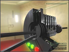 Podejdź do skarbca i wybierz opcję założenia ładunku (Place charge) - MCAS Banco de Panama (8) | Panama | Tom Clancys Splinter Cell Chaos Theory - Tom Clancys Splinter Cell: Chaos Theory - poradnik do gry