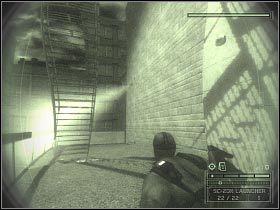 4 - Manhattan Garment District (3) | USA | Tom Clancys Splinter Cell Chaos Theory - Tom Clancys Splinter Cell: Chaos Theory - poradnik do gry