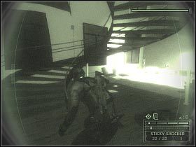 Znajdziesz się w centralnej części apartamentu - Manhattan Garment District (5) | USA | Tom Clancys Splinter Cell Chaos Theory - Tom Clancys Splinter Cell: Chaos Theory - poradnik do gry