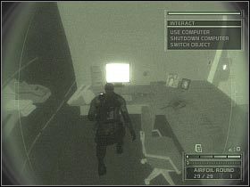 Pamiętasz zamknięte drzwi, które wcześniej mijałeś - Offices of Displace International (7) | USA | Splinter Cell Chaos Theory - Tom Clancys Splinter Cell: Chaos Theory - poradnik do gry