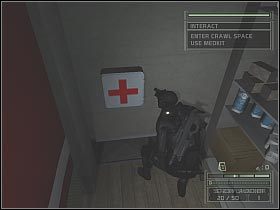 Po dotarciu na miejsce zacznij od zapisania stanu gry - Private Retreat (5) | Japan | Tom Clancys Splinter Cell Chaos Theory - Tom Clancys Splinter Cell: Chaos Theory - poradnik do gry