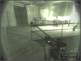 Aby w ogóle móc skorzystać z windy będziesz musiał złamać szyfr - NKA Coastal Battery (5) | North Korea | Tom Clancys Splinter Cell Chaos Theory - Tom Clancys Splinter Cell: Chaos Theory - poradnik do gry