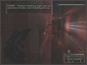 Po dotarciu na miejsce skieruj się do nieoświetlonego rogu pomieszczenia (pierwszy screen) - Japanese Defence Ministry (4) | Japan | Splinter Cell Chaos Theory - Tom Clancys Splinter Cell: Chaos Theory - poradnik do gry