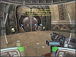 Podążając dalej natkniesz się na drzwi oznaczone niebieskimi strzałkami - Extreme Prejudice - Kampania I - Star Wars: Republic Commando - poradnik do gry