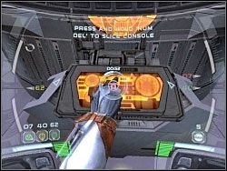 W głównej sali mnóstwo twardych przeciwników i konsola, której uruchamianie zajmuje minutę - Belly Of The Beast - Kampania I - Star Wars: Republic Commando - poradnik do gry