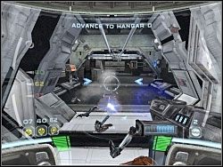 Po wykonaniu zadania udaj się do kolejnego hangaru - Holding The Line - Kampania II - Star Wars: Republic Commando - poradnik do gry
