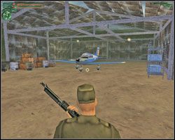 Czas na szybką ewakuację w stronę pasa startowego - Say Hello to My Little Friend - Kolumbia - Hitman: Codename 47 - poradnik do gry