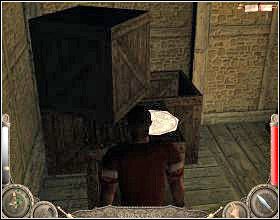 Zejdź na dół i uważając na krążącego tutaj cywila, wejdź do pokoju z lewej [1], a następnie skręć do pomieszczenia z prawej, gdzie znajdziesz drugi z poszukiwanych przedmiotów [2] - Misja 3 (cz.2) | Augustus W służbie Cezara - Augustus: W służbie Cezara - poradnik do gry