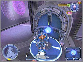 Urządzenia WBD są rozsiane po wszystkich lokacjach i wyglądają tak. Pamiętaj tylko, że zmienianie się w innego robota jest nielegalne i wszyscy Tajniacy będą Cię podejrzliwie obserwować. Zatem unikaj ich wzroku, bo gdy się zorientują, że jesteś nie w swoim ciele tzn. karoserii :-) włączy się alarm i zacznie się atak na Twojego bohatera. Oczywiście wówczas możesz uciec i się gdzieś schować, aż alarm ustanie. - Solucja 04 - Scrapland - poradnik do gry