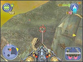 Wyjdź na zewnątrz i skieruj się na Złomowisko. Leć za Głupim Najemnikiem i chroń go przed atakami. Niestety tym razem inni najemnicy zorientują się, że ich kolega zdradza miejsce ukrycia planów i będą Cię chcieli zabić zanim je sfotografujesz. - Solucja 10 - Scrapland - poradnik do gry