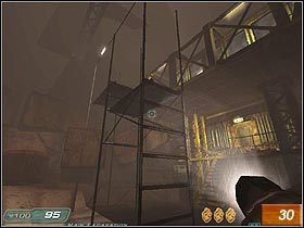 W środku będziesz musiał stawić czoła dużej ilości Wraithów, a także Triteów - Erebus - Level 3 cz.1 | Doom 3 Resurrection of Evil - Doom 3: Resurrection of Evil - poradnik do gry