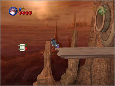 Na samym początku etapu użyj R2, by polecieć kawałek w lewo - [E2] Chapter 5 - Kanistry 1-6 - LEGO Star Wars - poradnik do gry