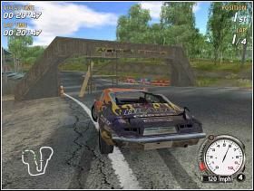 Na pierwszym zakręcie nie przepychamy się ze zgrają sztucznej inteligencji, tylko ładnie przechodzimy po wewnętrznej - Gold Class (3) | Trasy | FlatOut - FlatOut - poradnik do gry