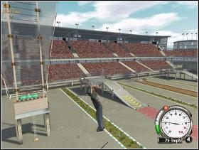 Tym razem zamiast poziomego lotu postaramy się polecieć jak najwyżej - Bonusowe (1) | Trasy | FlatOut - FlatOut - poradnik do gry