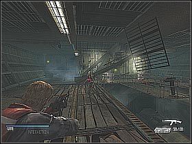 Podejdź do ukazanej na pierwszym screenie skrzyni i podnieś pokrętło, identyczne do tego, którym interesowałeś się już wcześniej (Handwheel for the fish hold door) - Free Anna (3) | Statek | Cold Fear - Cold Fear - poradnik do gry