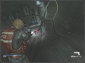 Skieruj się teraz do ostatnich drzwi po prawej, na których wymalowano charakterystyczną czwórkę - Free Anna (4) | Statek | Cold Fear - Cold Fear - poradnik do gry