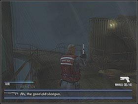 W oddali powinieneś zauważyć dwa leżące na ziemi zombiaki - Find Anischenko (1) | Platforma | Cold Fear - Cold Fear - poradnik do gry