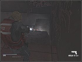 Zeskocz na dół a następnie skorzystaj z dziury, przez którą miałeś już okazję spaść na niższy poziom - Find Kamskys laptop (3) | Platforma | Cold Fear - Cold Fear - poradnik do gry